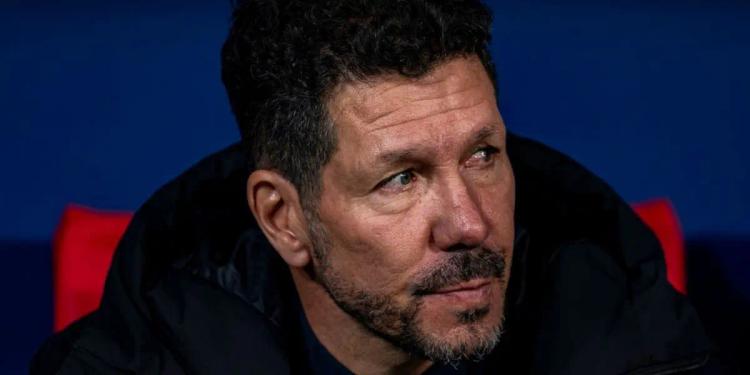 Simeone avisa a varios y el zasca que dejó entrever en rueda de prensa en Atleti 