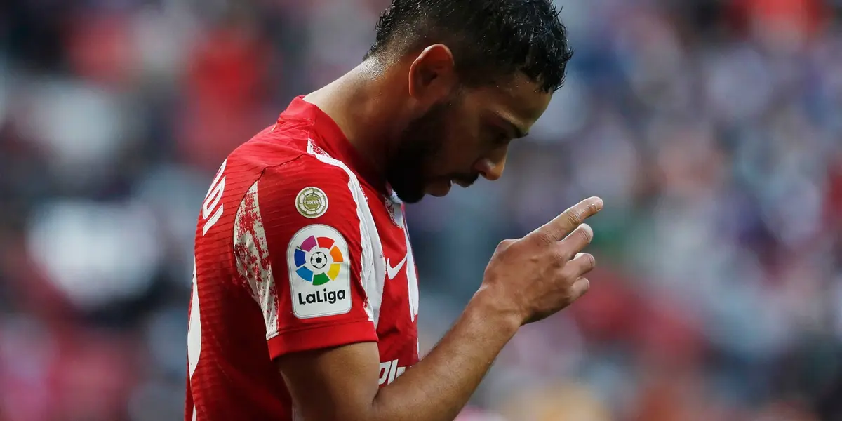 El lateral pidió ser cedido de Atlético de Madrid para sumar más minutos y ser convocado al Mundial, pero al Cholo no le gustó su reacción