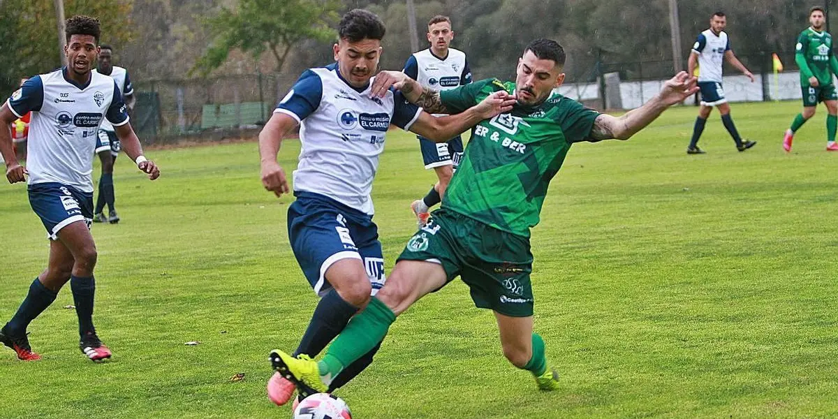 Álex Fernández habló con la prensa antes del encuentro ante el conjunto rojiblanco por la Copa del Rey y se mostró muy entusiasmado