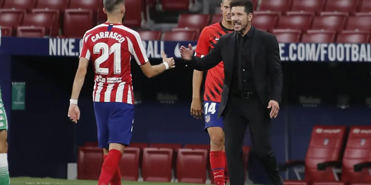 Diego Simeone estuvo hablando con Carrasco en el entrenamiento del Atlético de Madrid