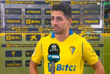 El delantero de Cádiz confesó que la pelota le terminó pegando en la cintura, pero que nunca temió que el VAR se lo anulara