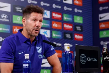 El entrenador argentino pasó por la conferencia de prensa. Habló sobre los refuerzos y salidas del plantel